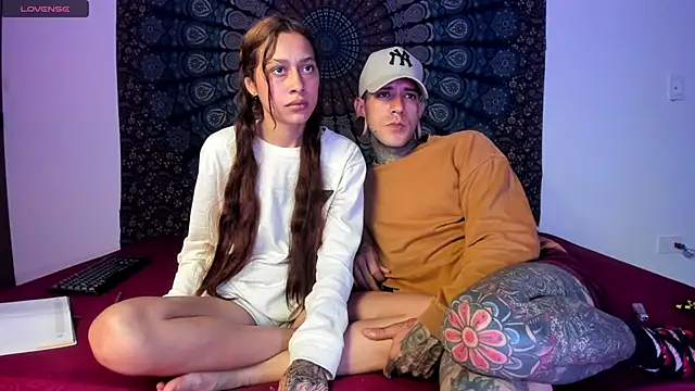 Snapshot of cleoo_jhonny chatting on February 15, 2026, 7:51 am cleoo jhonny online show from February 15, 2026, 7:51 am