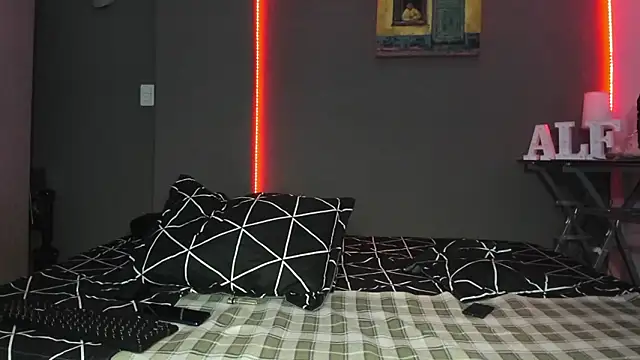 Snapshot of cleoo_jhonny chatting on March 2, 2026, 5:19 am cleoo jhonny online show from March 2, 2026, 5:19 am