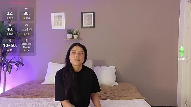 RoxaneMilf online show from October 21, 2025, 1:10 pm