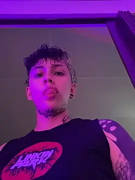 Abby Evanns1 online show from November 22, 2025, 3:05 am