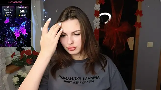 Snapshot of KittyShenson chatting on February 2, 2026, 12:26 pm KittyShenson online show from February 2, 2026, 12:26 pm