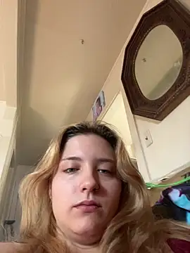 xoxokehlani online show from May 16, 2026, 2:16 pm