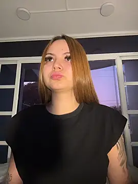 Snapshot of Beella1_ chatting on February 28, 2026, 11:32 am Beella1 online show from February 28, 2026, 11:32 am