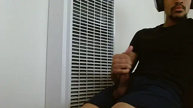 Mrmakeherwet Tez online show from November 26, 2025, 11:49 pm