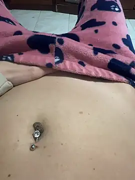 Snapshot of Rubia_divina7 chatting on February 15, 2026, 12:00 am Rubia divina7 online show from February 15, 2026, 12:00 am