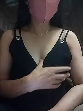 Emili68 online show from October 29, 2025, 12:26 pm