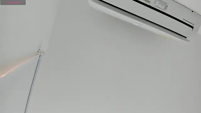 mirandaduboiss online show from November 15, 2025, 12:42 pm