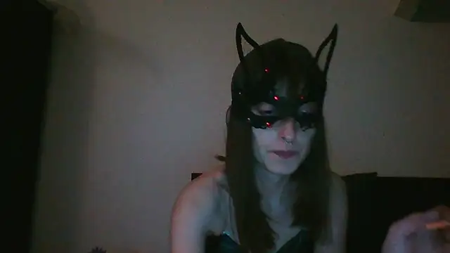 Snapshot of maki_reiko chatting on October 30, 2025, 2:32 am maki reiko online show from October 30, 2025, 2:32 am