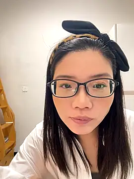 Nlen baby online show from November 18, 2025, 12:19 pm