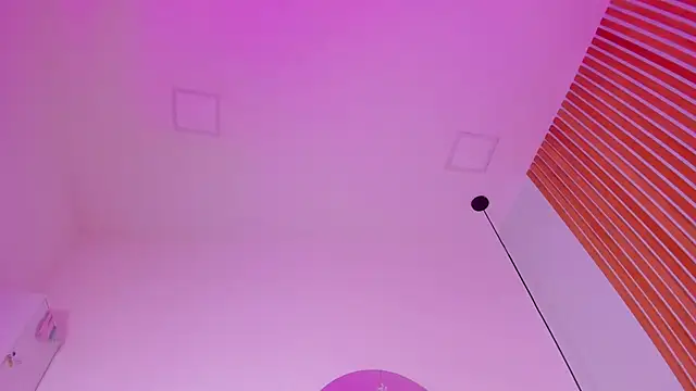 Miss ambrer  online show from December 23, 2025, 4:34 am