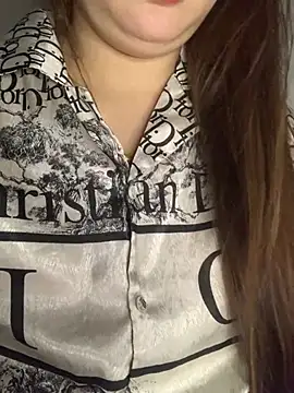 Snapshot of helo-kitty chatting on February 19, 2026, 1:30 pm helo-kitty online show from February 19, 2026, 1:30 pm