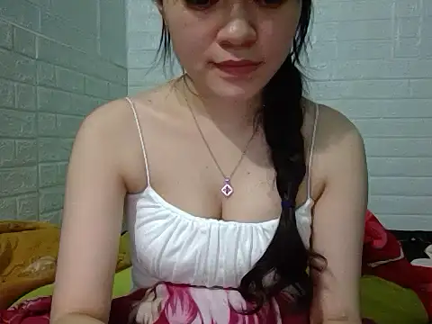 Snapshot of Babyy2k1 chatting on October 22, 2025, 1:10 pm Babyy2k1 online show from October 22, 2025, 1:10 pm