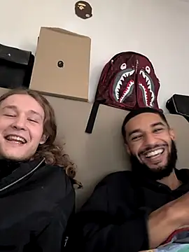 Snapshot of TIMOON04 chatting on October 29, 2025, 2:27 pm TIMOON04 online show from October 29, 2025, 2:27 pm