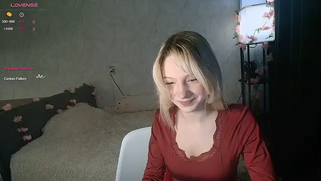 Snapshot of passionate_caramel chatting on March 4, 2026, 2:14 pm passionate caramel online show from March 4, 2026, 2:14 pm