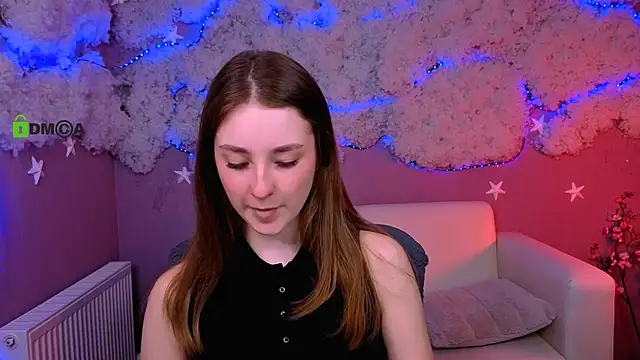 alisabliss online show from April 13, 2026, 7:29 pm