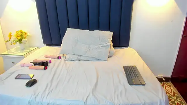 Angyrios online show from April 11, 2026, 3:49 pm