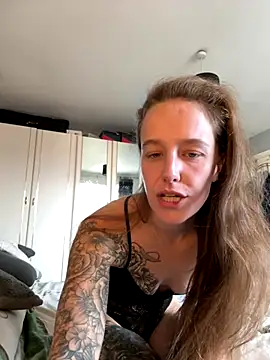 Snapshot of InkedKinkxox chatting on October 30, 2025, 11:19 am InkedKinkxox online show from October 30, 2025, 11:19 am