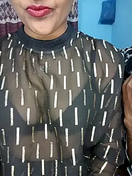 Snapshot of CoupleShow_432 chatting on February 1, 2026, 6:00 am CoupleShow 432 online show from February 1, 2026, 6:00 am