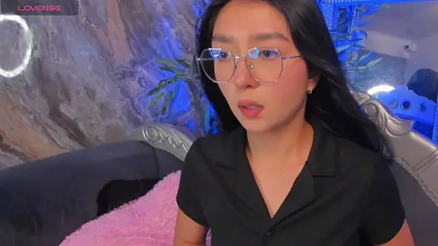 sydney miller  online show from February 9, 2026, 11:25 pm