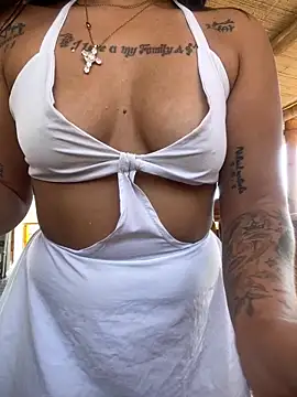 tattyHot95 online show from May 18, 2026, 6:56 pm