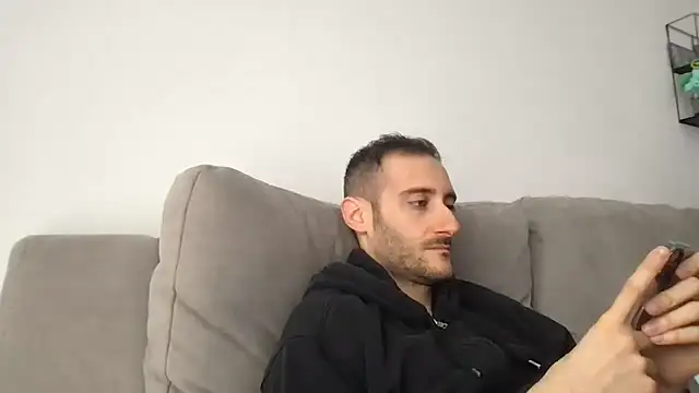 LukaShyGuy online show from March 5, 2026, 11:51 am