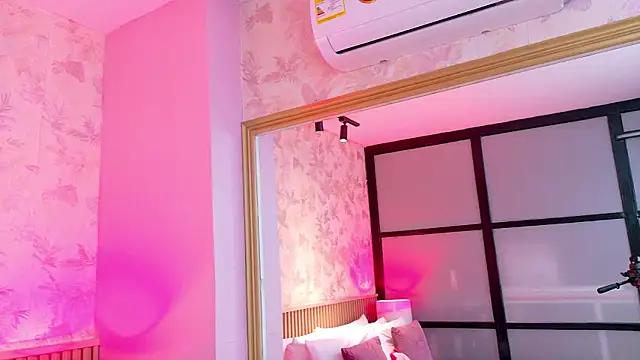 AdelineJhones online show from January 12, 2026, 2:35 pm