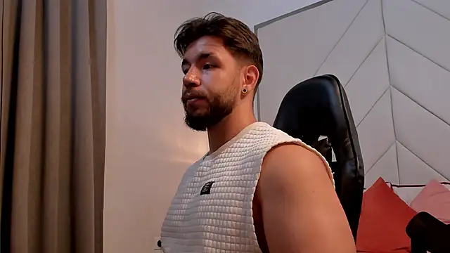 JACKSON STIFLER online show from April 17, 2026, 1:58 pm