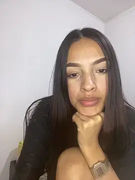 Snapshot of Lisssss09-K chatting on October 22, 2025, 5:07 am Lisssss09-K online show from October 22, 2025, 5:07 am