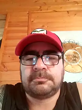 Snapshot of Harlam_verg chatting on October 21, 2025, 9:58 pm Harlam verg online show from October 21, 2025, 9:58 pm