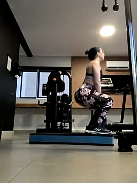 Snapshot of Meiii27 chatting on January 18, 2026, 6:11 pm Meiii27 online show from January 18, 2026, 6:11 pm