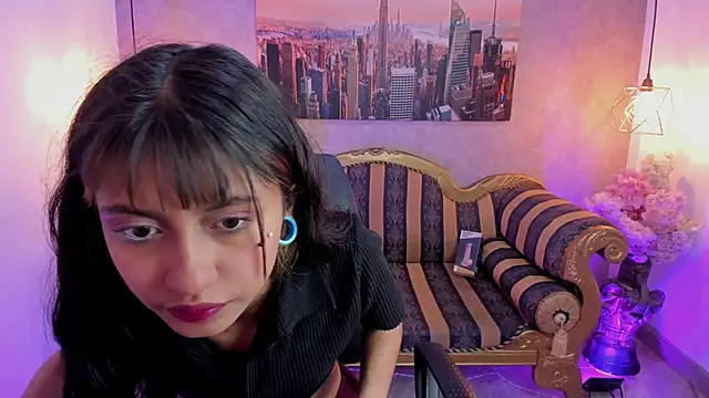 Noa clk online show from November 6, 2025, 3:54 am