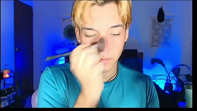 Habel  moretti online show from February 26, 2026, 7:03 pm