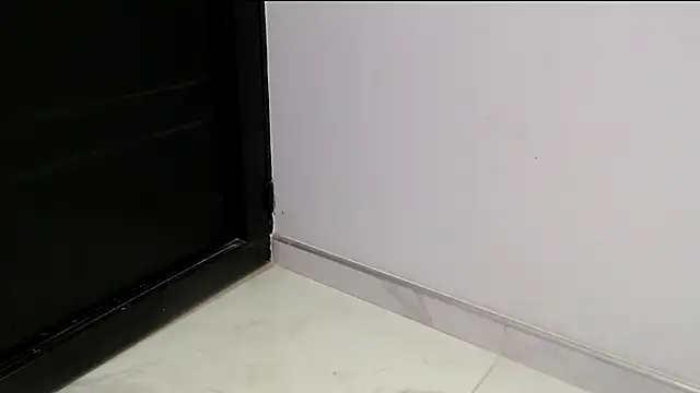 katty18love18 online show from December 1, 2025, 12:44 am