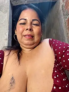 mother2-divorced online show from November 6, 2025, 1:48 pm