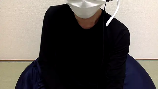 Snapshot of gen___ chatting on October 24, 2025, 10:03 am gen    online show from October 24, 2025, 10:03 am