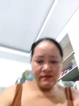 Crazy little thin4uxx online show from October 22, 2025, 9:57 pm