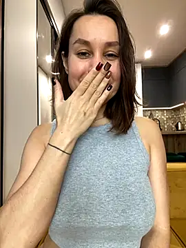 Snapshot of AliceLili chatting on October 30, 2025, 9:18 am AliceLili online show from October 30, 2025, 9:18 am