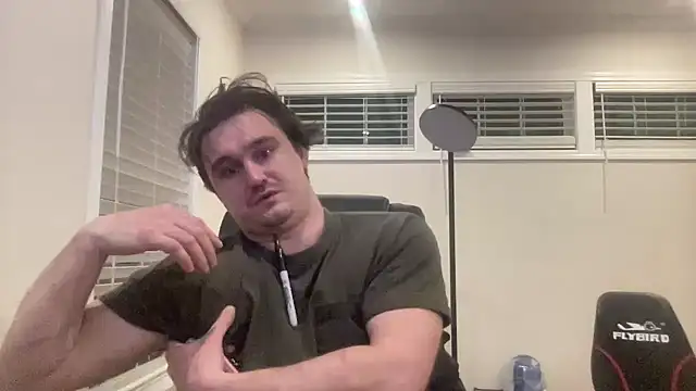 andrenoma427 online show from December 18, 2025, 3:55 am