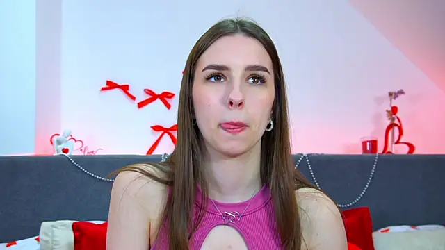 AliceAtkins online show from April 16, 2026, 6:14 am