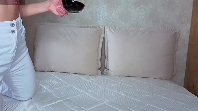 MissNatali  online show from March 10, 2026, 2:37 am