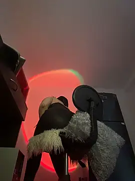 Snapshot of mistressespectra chatting on October 26, 2025, 1:11 pm mistressespectra online show from October 26, 2025, 1:11 pm