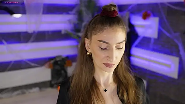 SexyCelline online show from November 4, 2025, 5:33 am