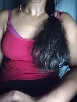 Ezabelljohn online show from May 22, 2026, 5:44 pm