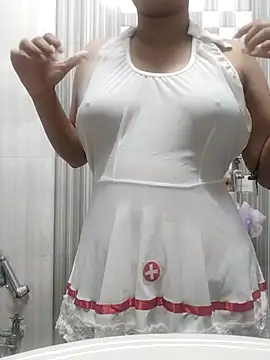 akansha sharma2354 online show from October 22, 2025, 6:29 pm