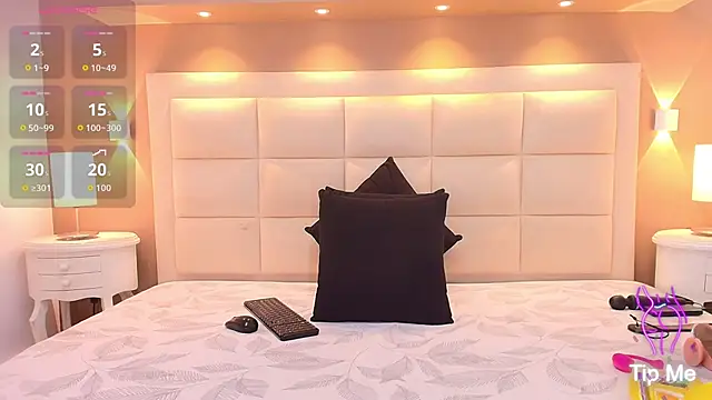 AngelicaMason online show from April 17, 2026, 8:22 pm