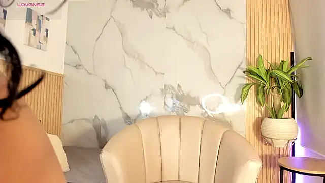 Fyre divine online show from March 4, 2026, 12:13 pm