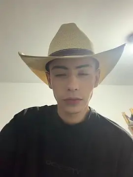 Snapshot of Sebastian_Reed chatting on February 5, 2026, 4:52 am Sebastian Reed online show from February 5, 2026, 4:52 am