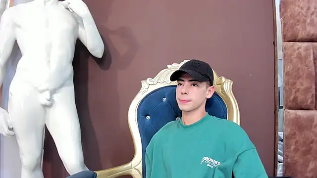 Sebastian Reed online show from January 15, 2026, 2:37 am