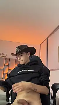 Snapshot of Sebastian_Reed chatting on February 20, 2026, 6:26 am Sebastian Reed online show from February 20, 2026, 6:26 am