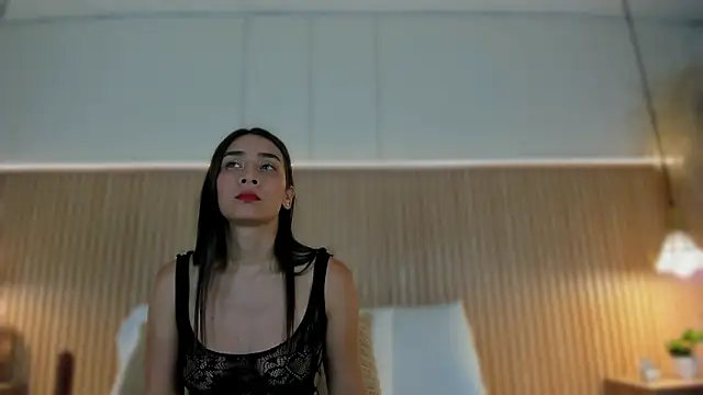 NahimiThompson online show from March 9, 2026, 7:39 pm